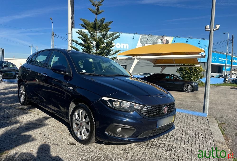 2019' Fiat Tipo 1.3 M-Jet Lounge photo #3
