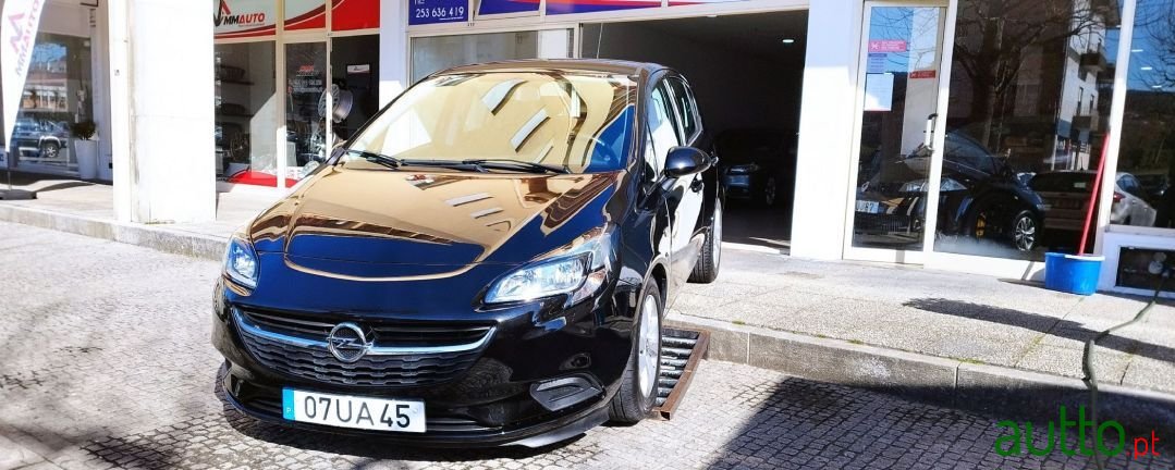 2017' Opel Corsa photo #2