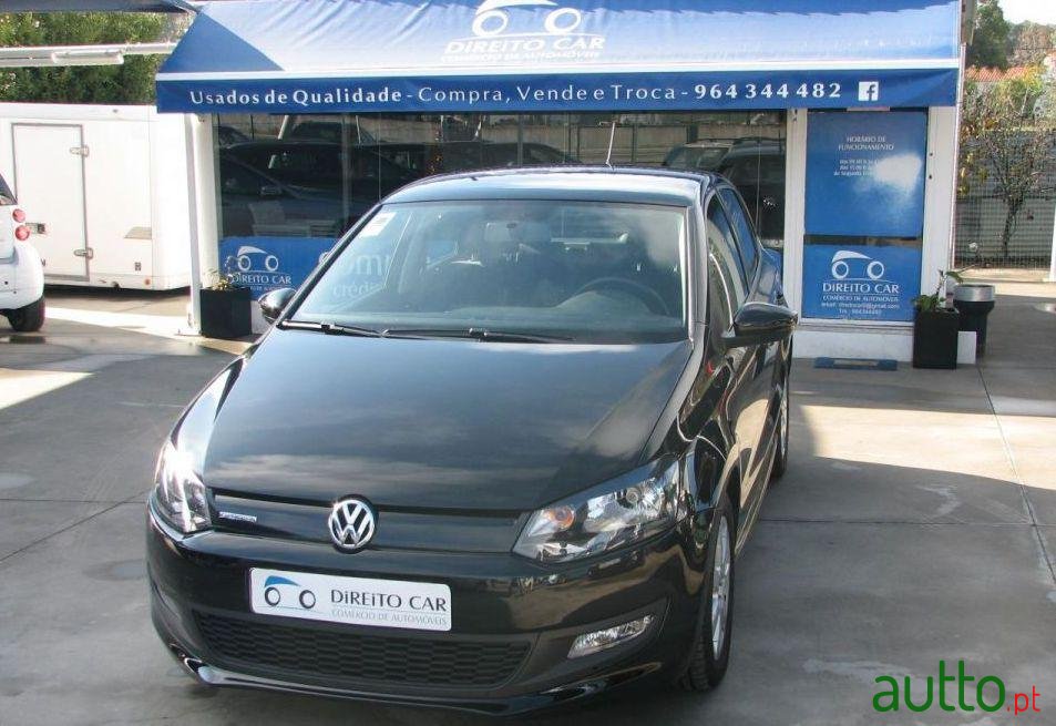 2012' Volkswagen Polo 1.2 Tdi Confortline photo #1