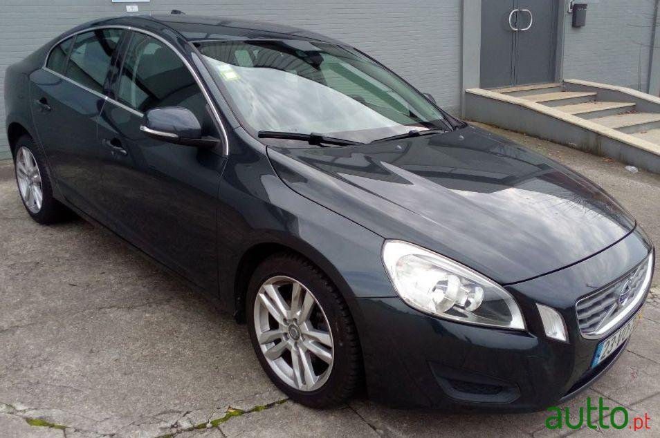 2013' Volvo S60 photo #1