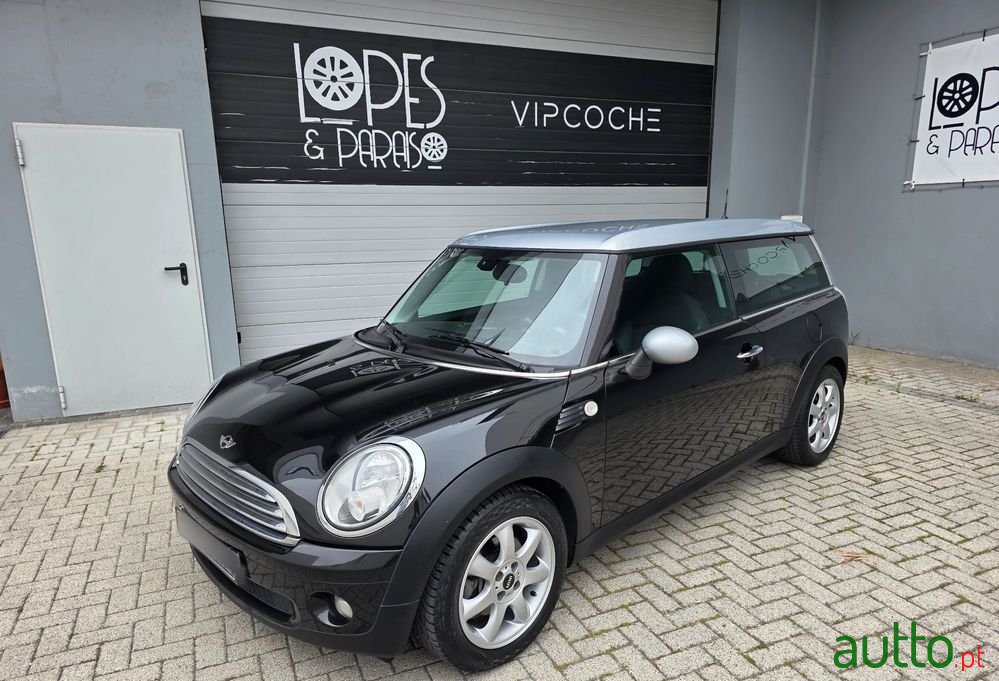 2009' MINI Clubman Cooper photo #2