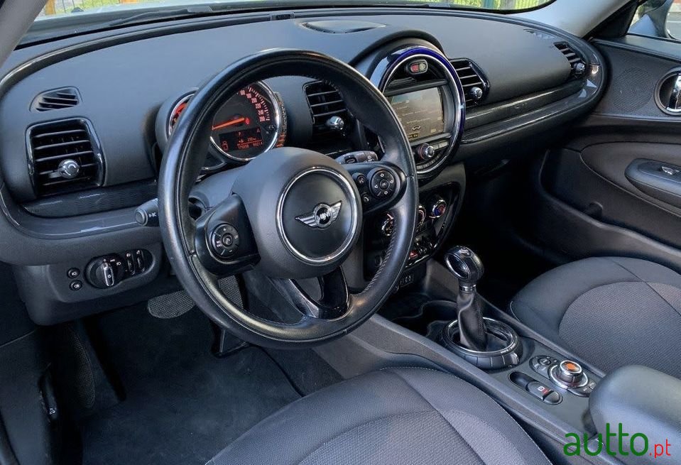 2016' MINI Clubman photo #2