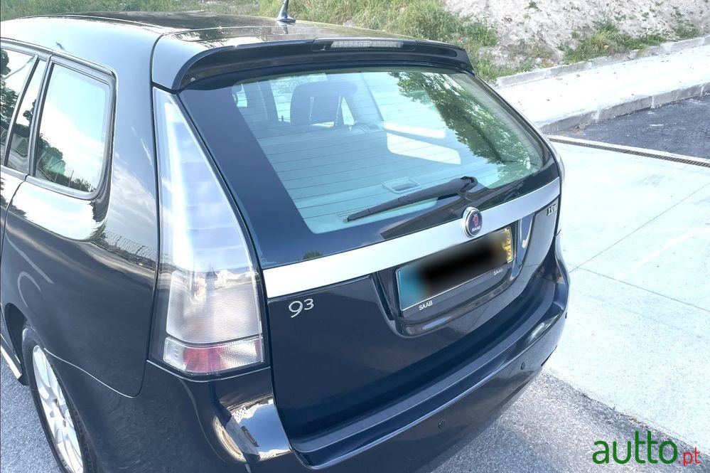 2009' Saab 9-3 Sport Hatch photo #4