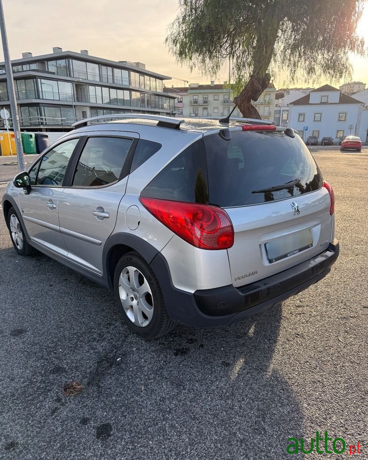 2008' Peugeot 207 Sw photo #3