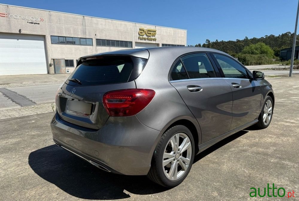 2016' Mercedes-Benz Classe A photo #6