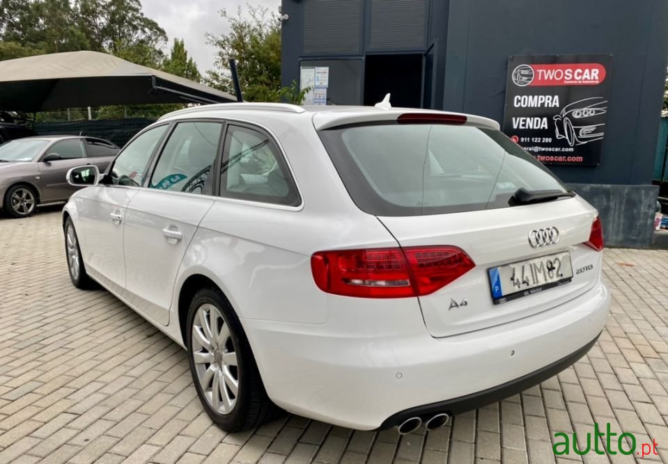 2009' Audi A4 Avant photo #6