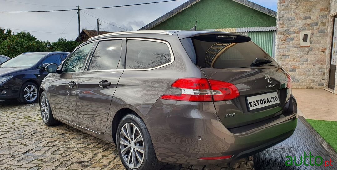2014' Peugeot 308 Sw photo #6