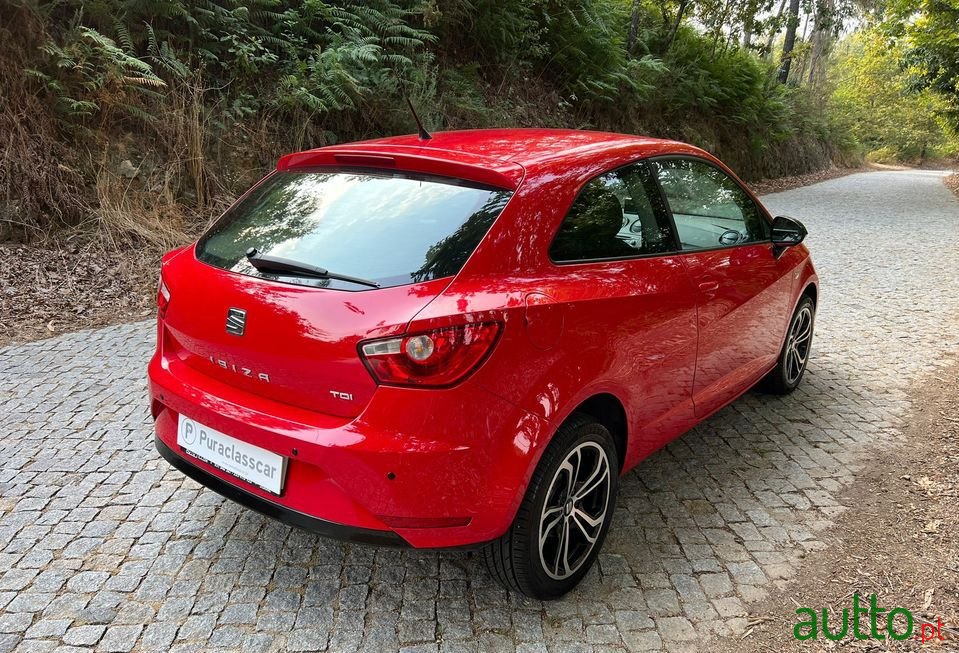 2015' SEAT Ibiza photo #4