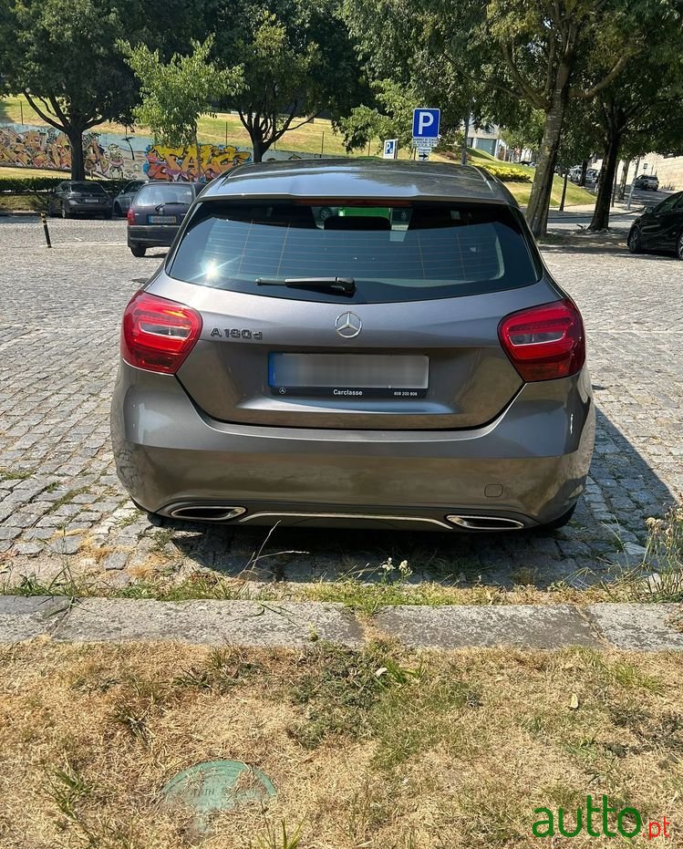 2017' Mercedes-Benz Classe A D Urban Aut. photo #2