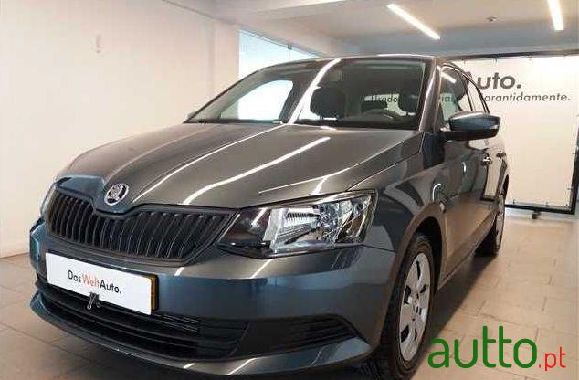 2017' Skoda Fabia 1.0 Active photo #1
