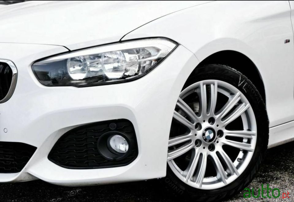 2016' BMW 118 photo #3