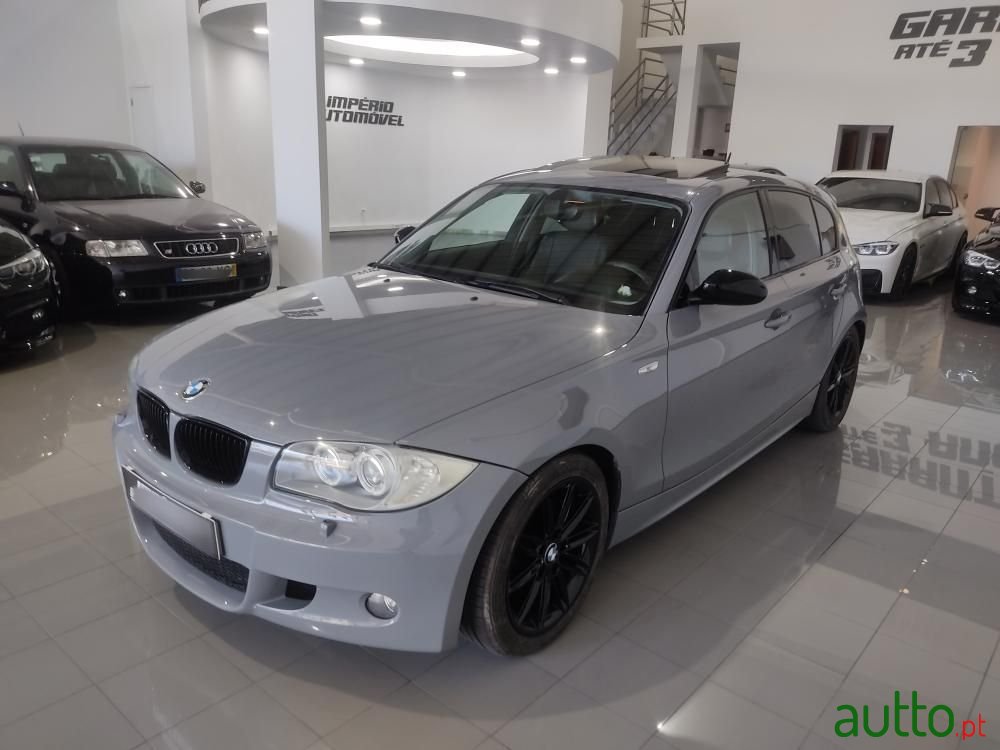 2004' BMW 120 photo #2