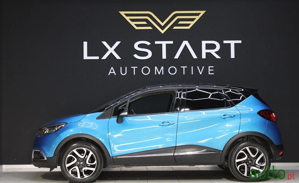 2016' Renault Captur photo #3