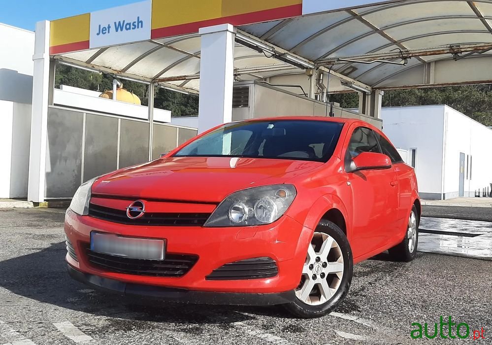 2006' Opel Astra Gtc 1.6 photo #1