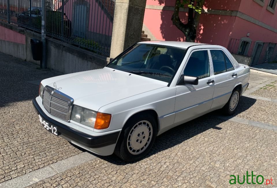 1992' Mercedes-Benz 190 photo #2