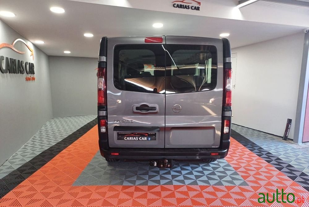 2019' Opel Vivaro photo #4