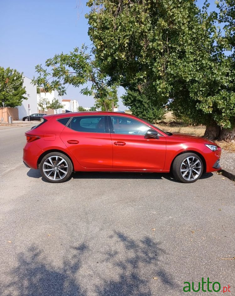 2020' SEAT Leon photo #3