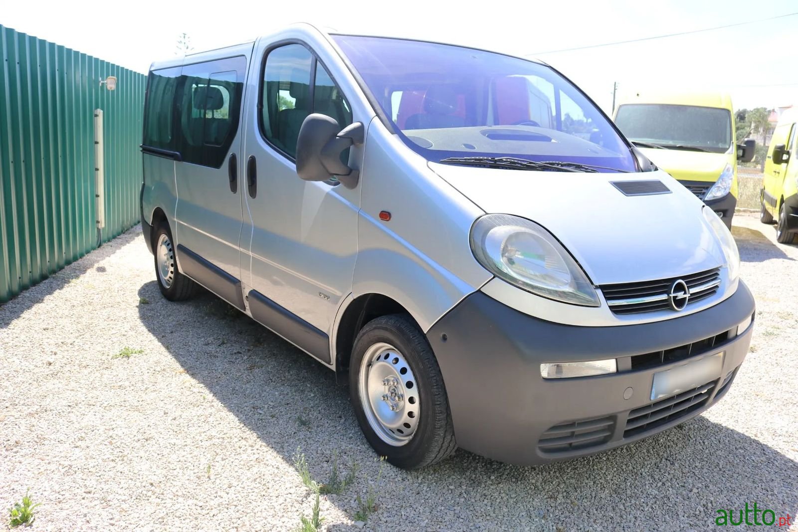 2003' Opel Vivaro photo #4