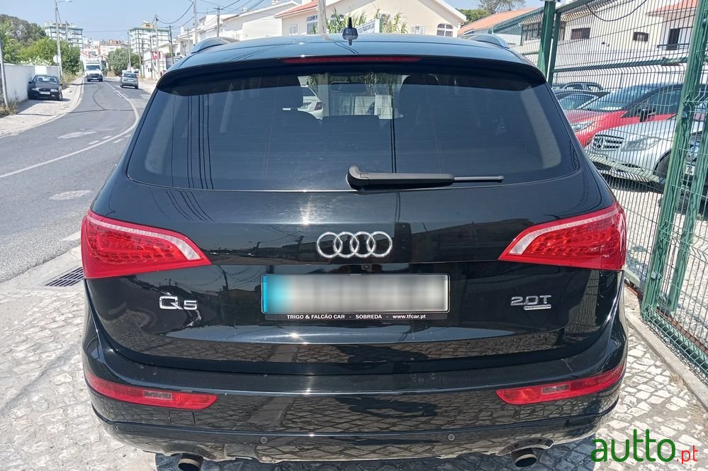 2011' Audi Q5 S Tronic photo #4