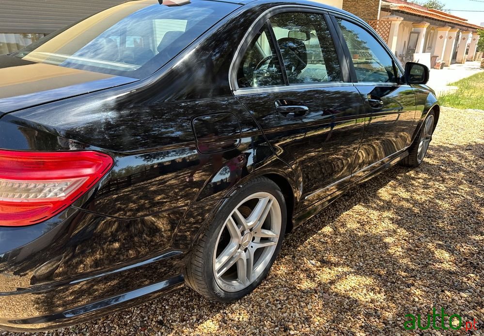 2007' Mercedes-Benz Classe C photo #1