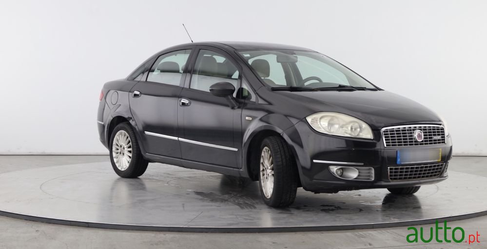 2008' Fiat Linea 1.3 M-Jet Emotion photo #2