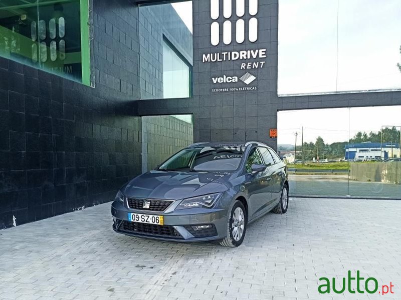 2017' SEAT Leon St photo #1