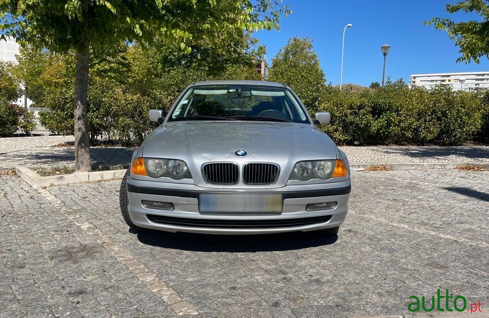 2001' BMW Série 3 Ti photo #4