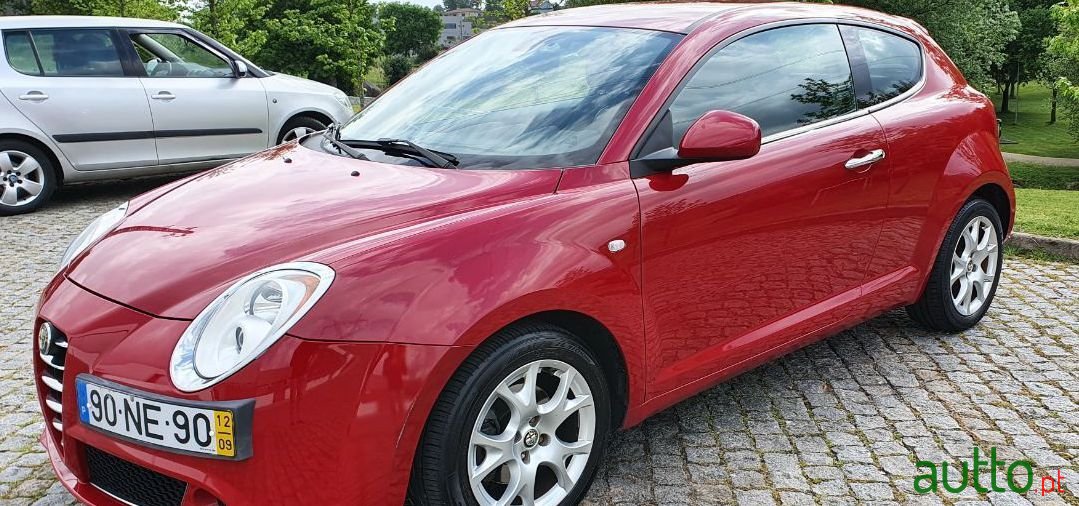 2012' Alfa Romeo MiTo photo #1