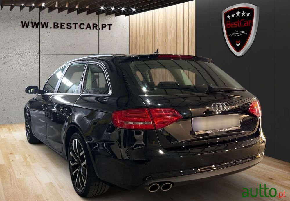 2015' Audi A4 Avant photo #5