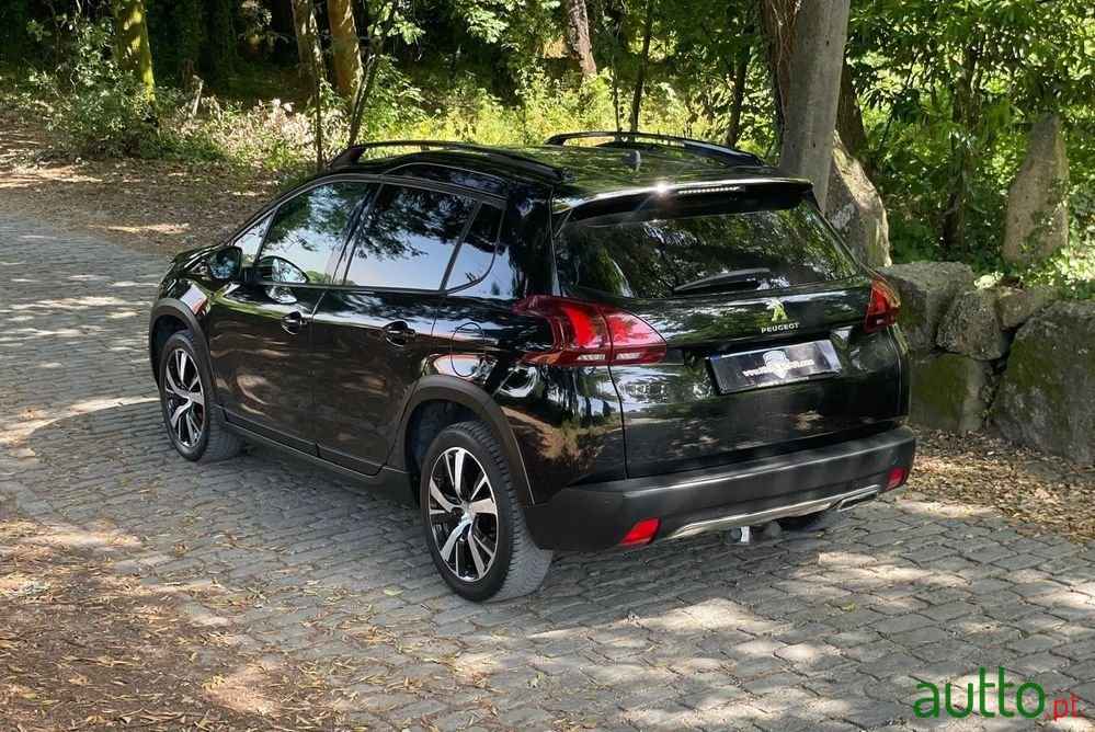 2018' Peugeot 2008 photo #4