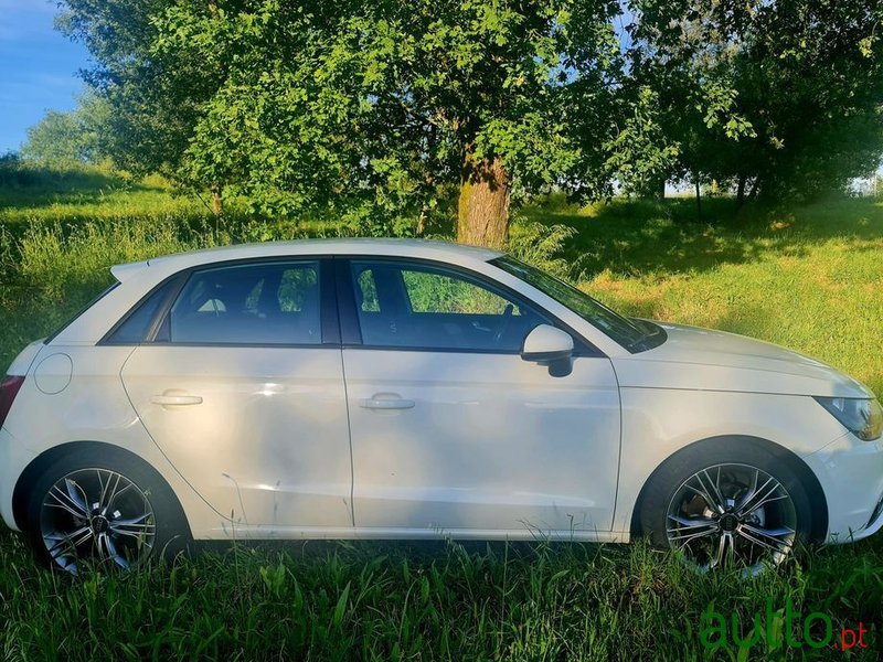 2012' Audi A1 Sportback photo #4