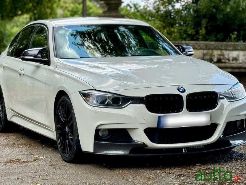 2013' BMW 320 photo #4