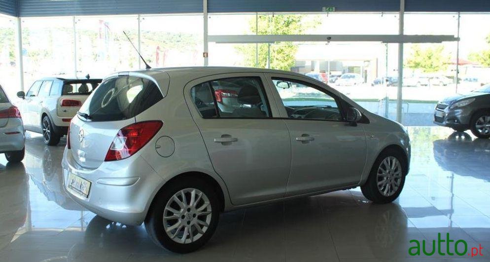 2009' Opel Corsa 1.2 Enjoy photo #2