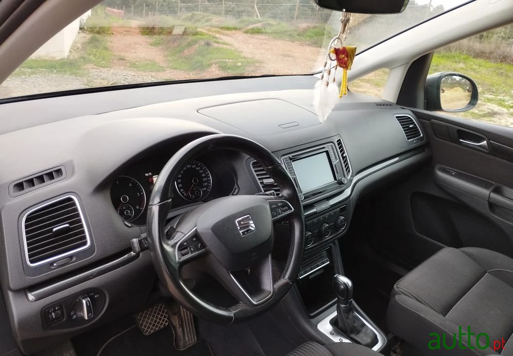 2018' SEAT Alhambra photo #4