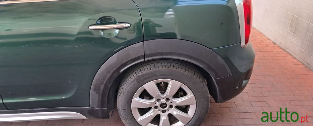 2019' MINI Countryman photo #3