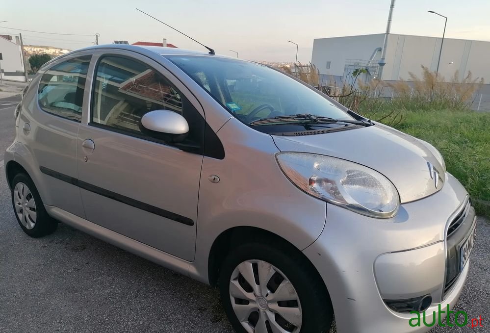 2011' Citroen C1 1.0 Attraction photo #4