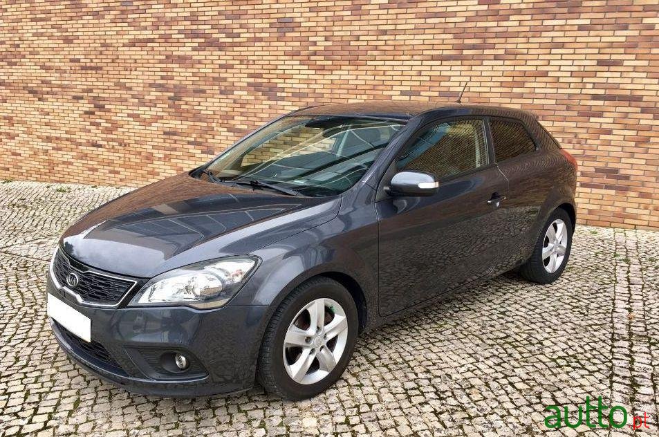 2011' Kia Ceed Sport 1.6 Crdi photo #1