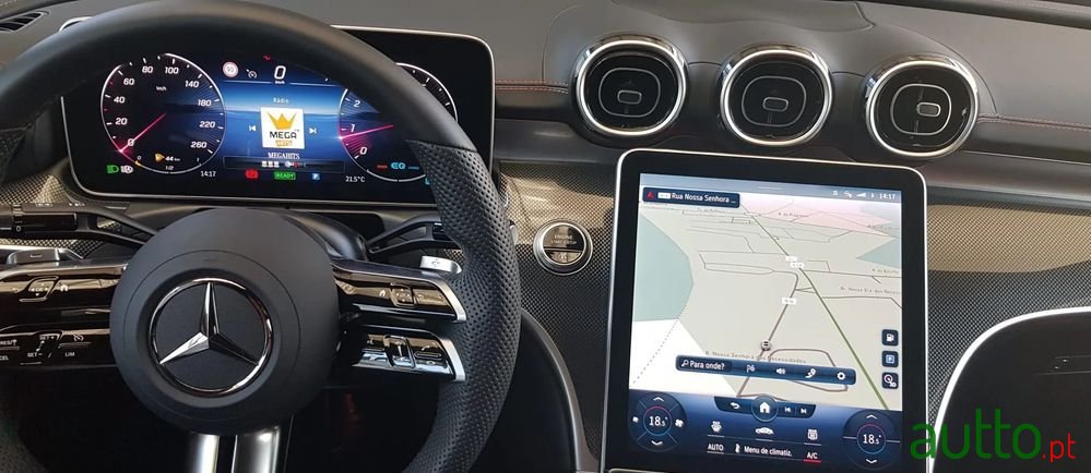 2021' Mercedes-Benz Classe C photo #3