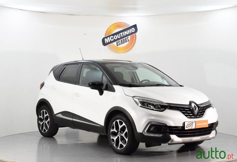 2019' Renault Captur photo #3