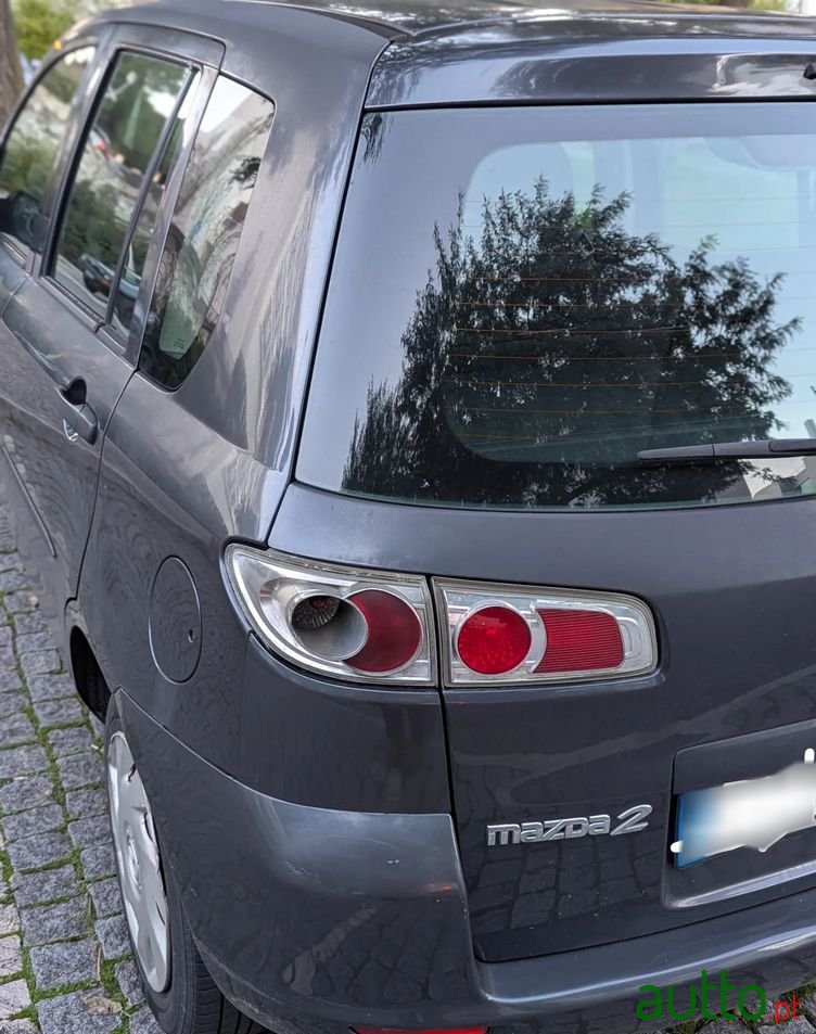 2007' Mazda 2 photo #4