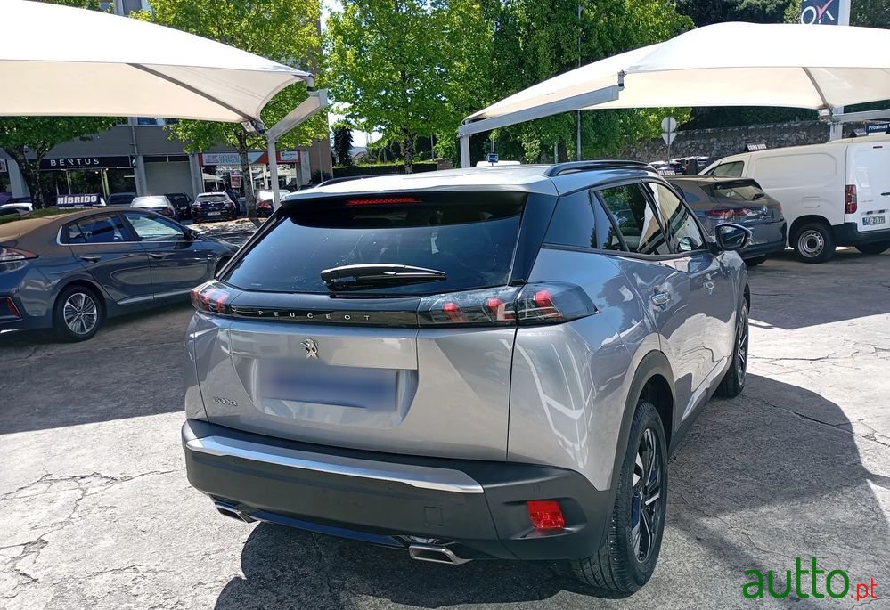 2021' Peugeot 2008 photo #6