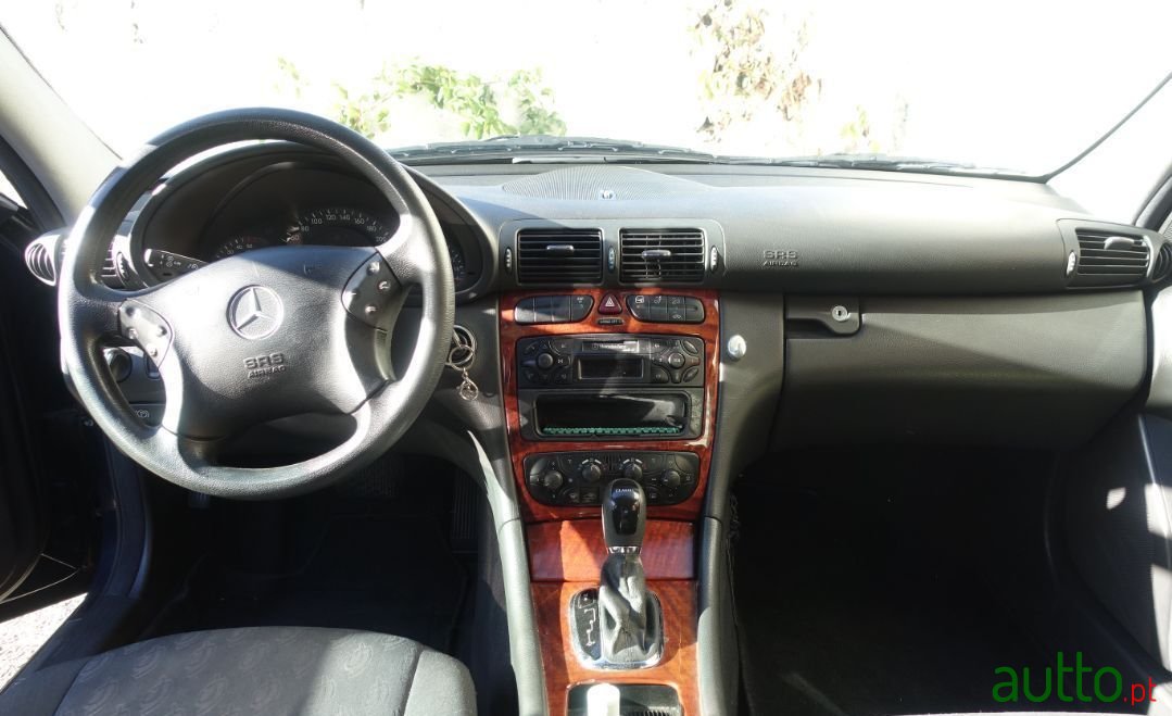 2001' Mercedes-Benz C-200 photo #6