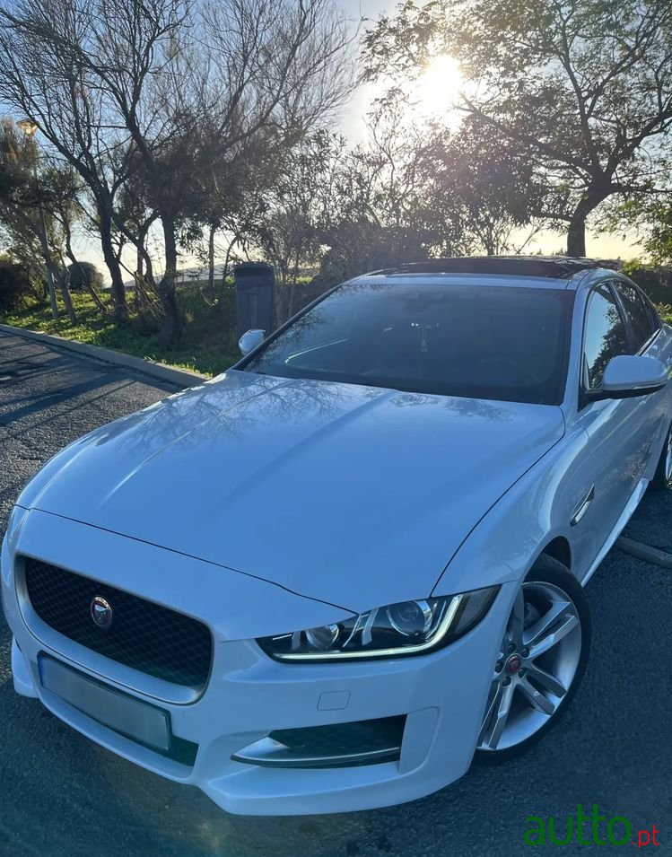 2016' Jaguar XE photo #1