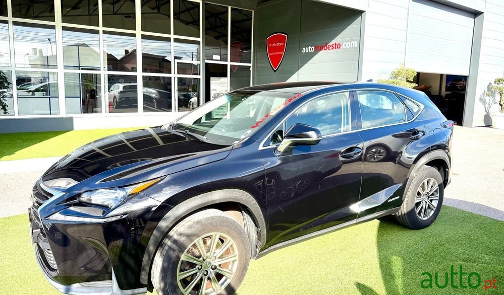 2016' Lexus NX Executive Plus photo #5