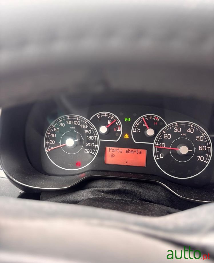 2008' Fiat Punto photo #1