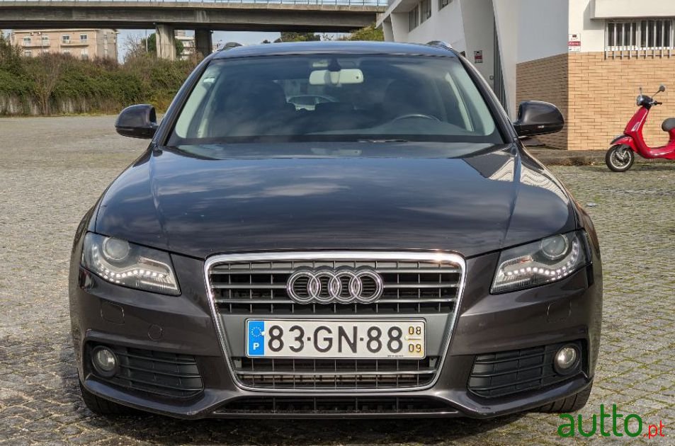 2008' Audi A4 Avant photo #4