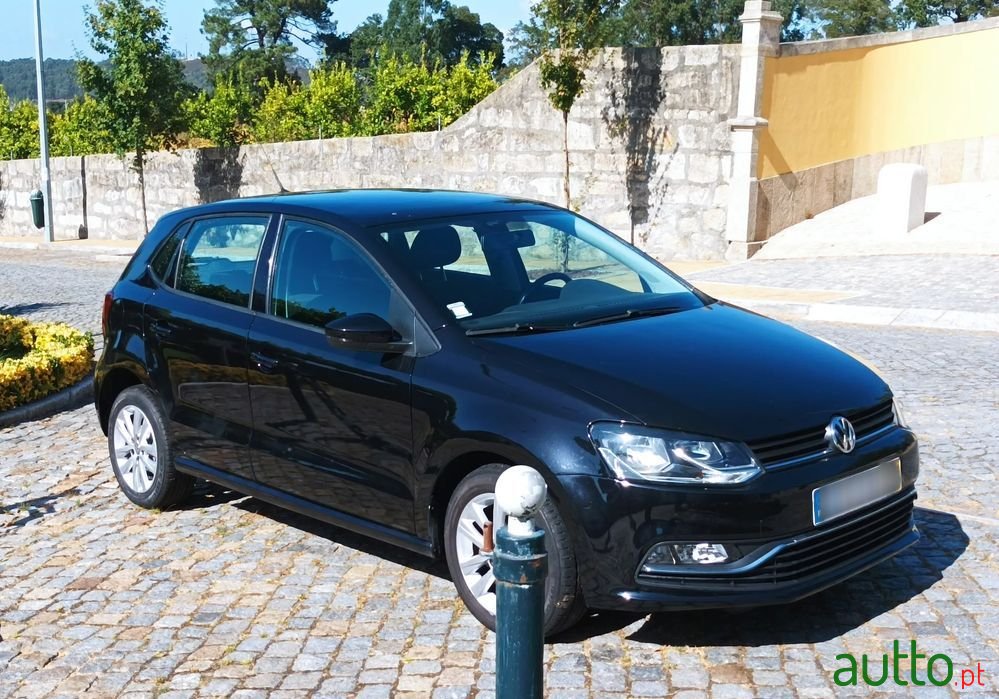 2016' Volkswagen Polo 1.4 Tdi Bluemotion photo #5