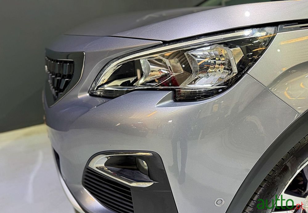 2017' Peugeot 3008 photo #4