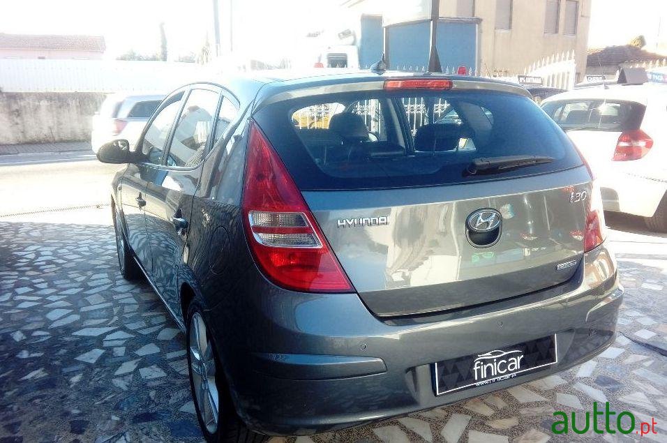 2008' Hyundai I30 1.6 Crdi photo #1