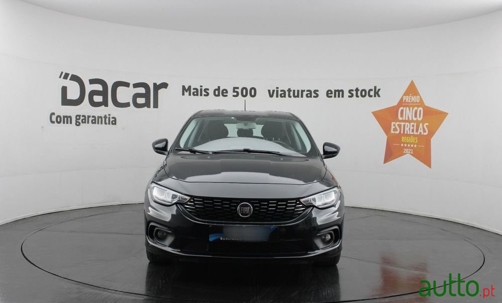 2019' Fiat Tipo 1.3 M-Jet Lounge photo #2